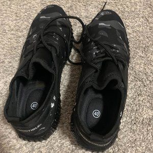 NWOT Indestructible CamoX Steel Toe Sneakers